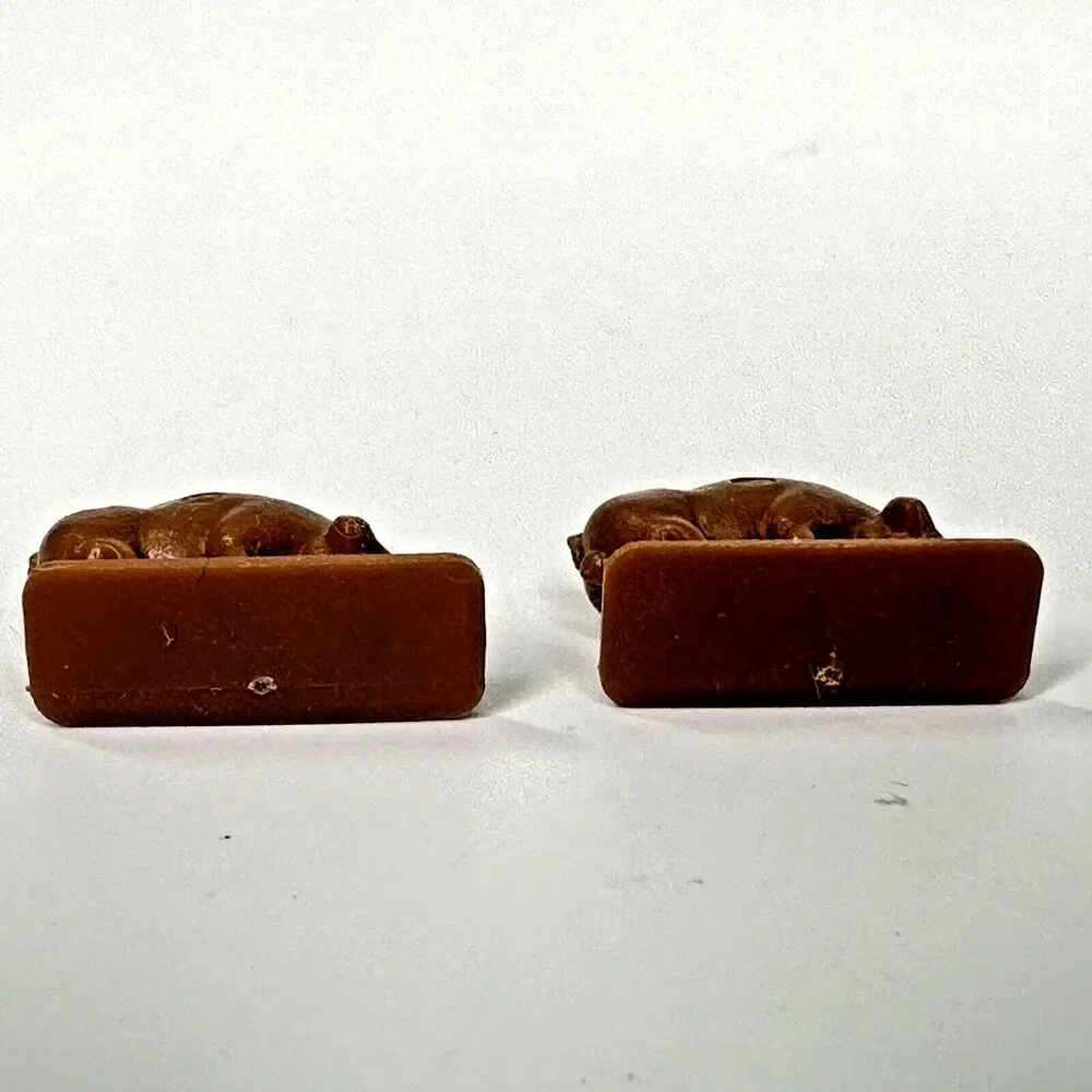 2 Vtg Miniature Brown Pig‎ Figures Hard Plastic Teeny Tiny .5